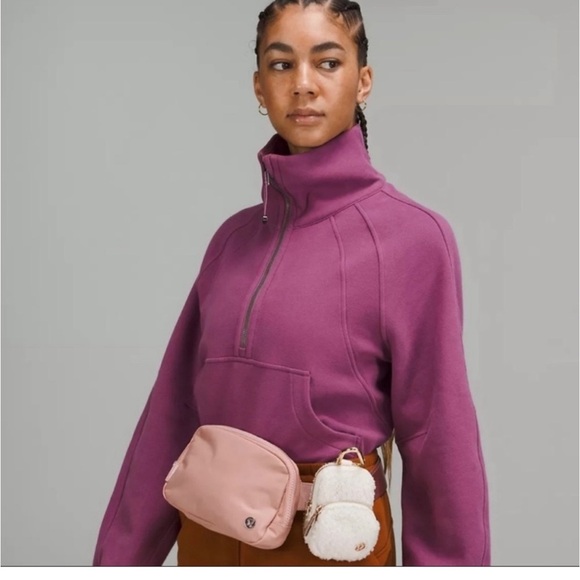 ✨LULULEMON Athletica Nano Clip-On
Fleece Backpack Light Ivory - Picture 3 of 13